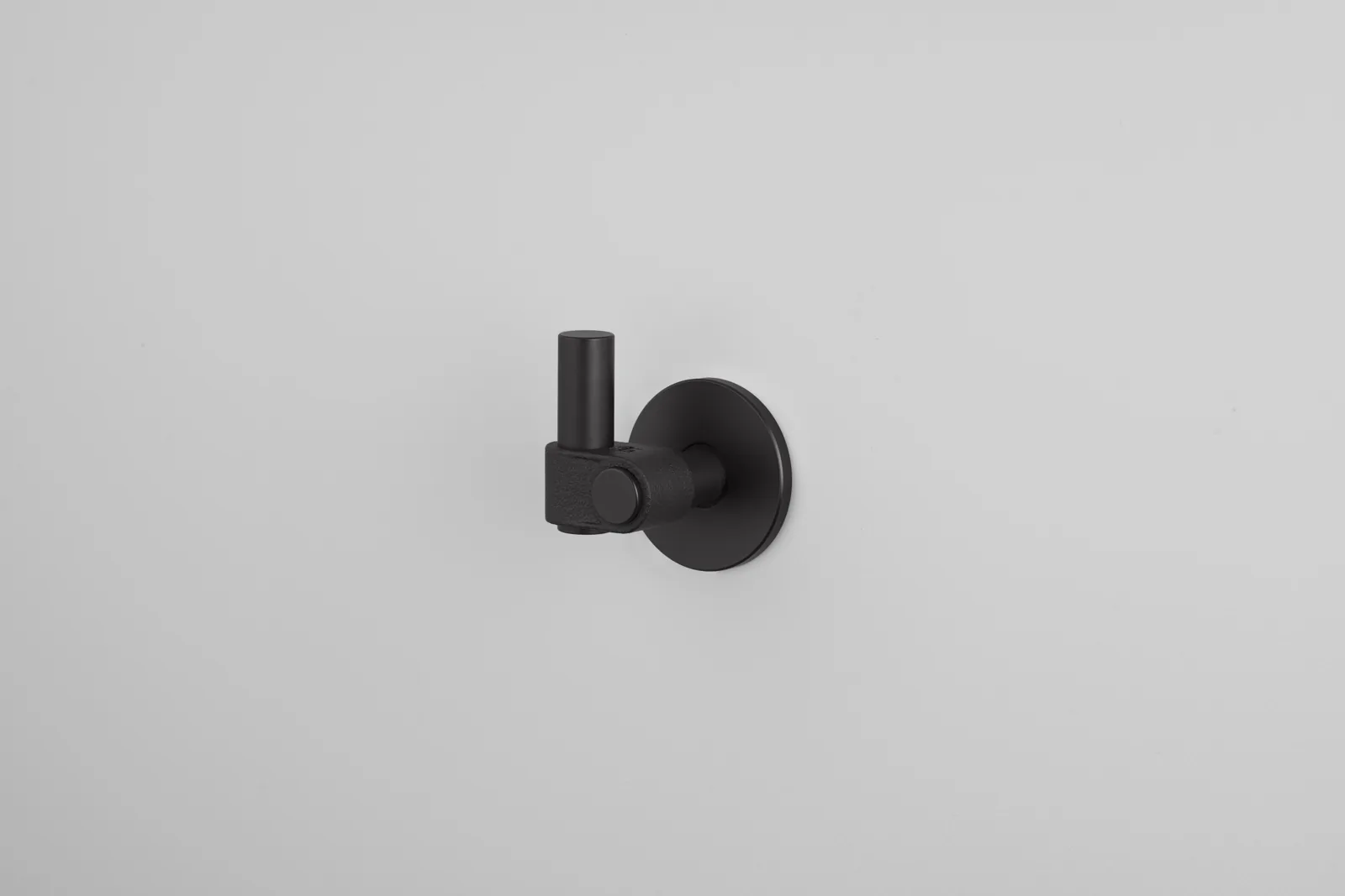 Hook, cast, Welders Black