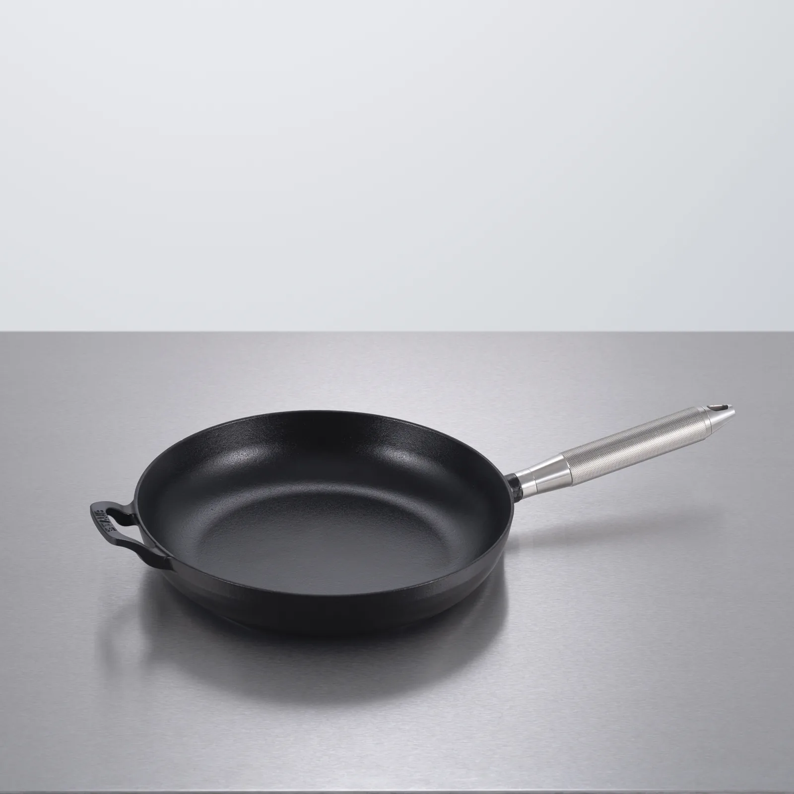 Pan, 11.02" 28cm, Cross, Staub, Black / Steel