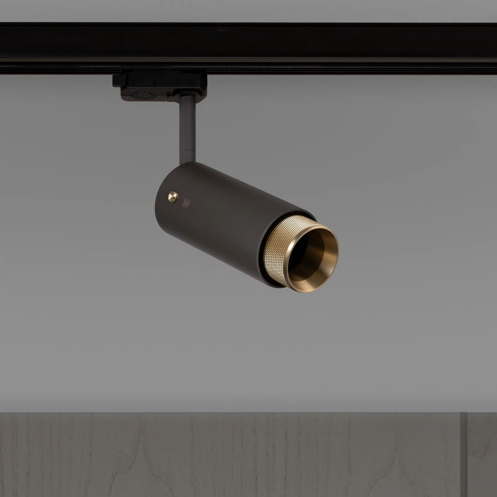 Exhaust spot, Cross, Graphite / Brass