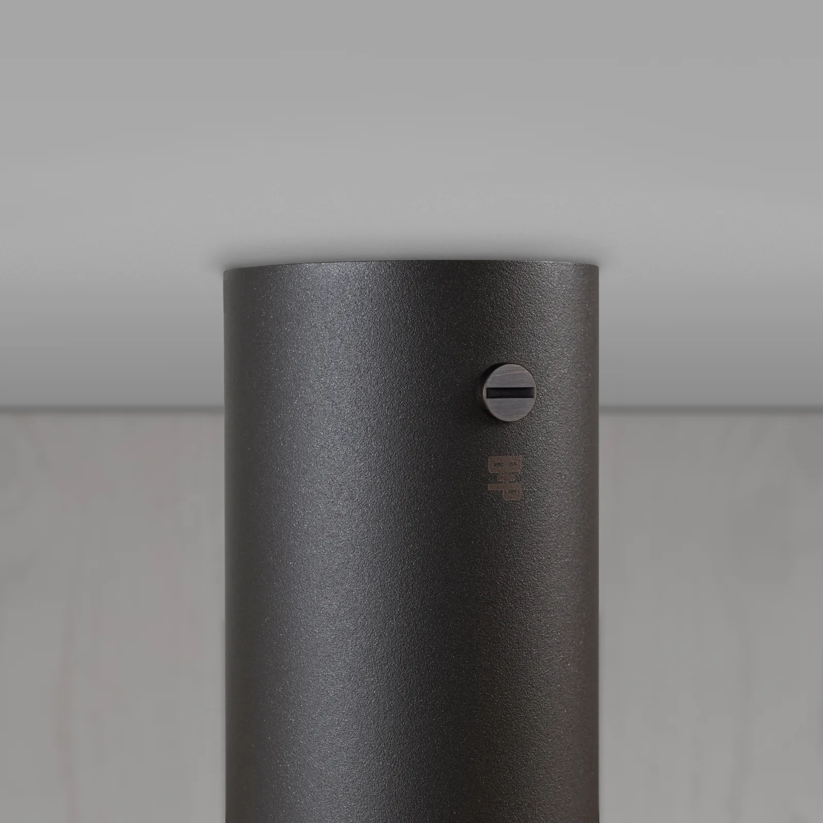 Exhaust surface, Cross, Graphite / Smoked Bronze