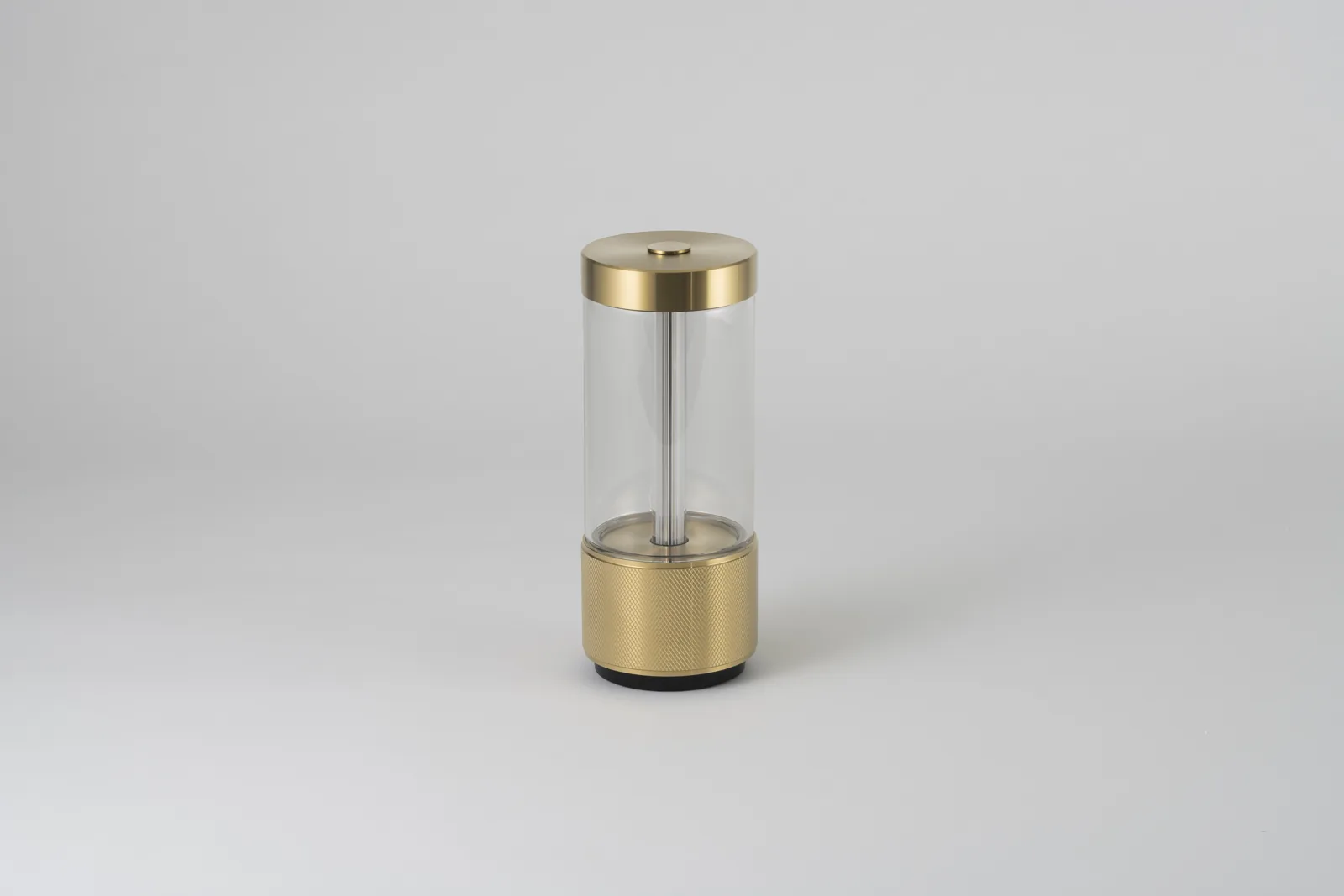 Takeout, portable table light, 82 x 220 mm, Brass